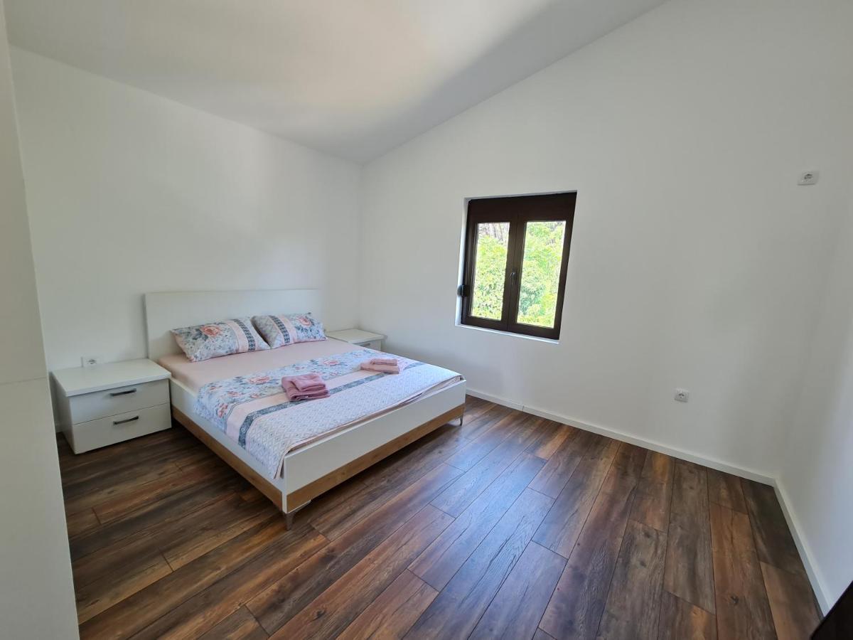 Luxury Penthouse With Panoramic View Apartamento Ulcinj Exterior foto
