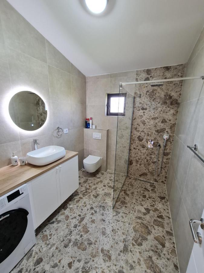 Luxury Penthouse With Panoramic View Apartamento Ulcinj Exterior foto